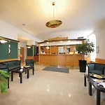 Western Moran Hotel 4*