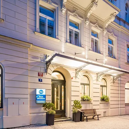 Отель Western Moran 4*