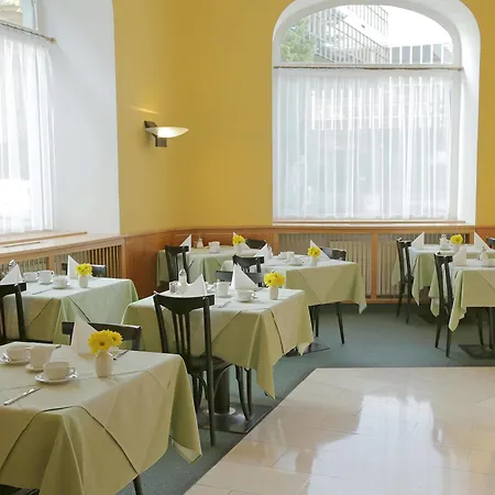 Western Moran Hotel 4*
