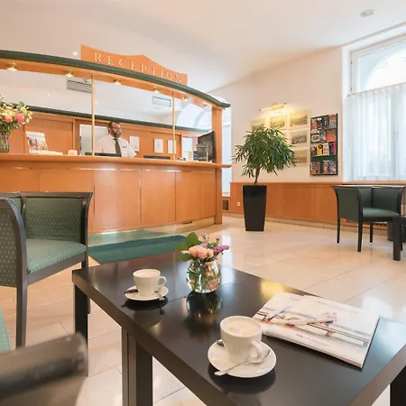 Western Moran Hotel 4*